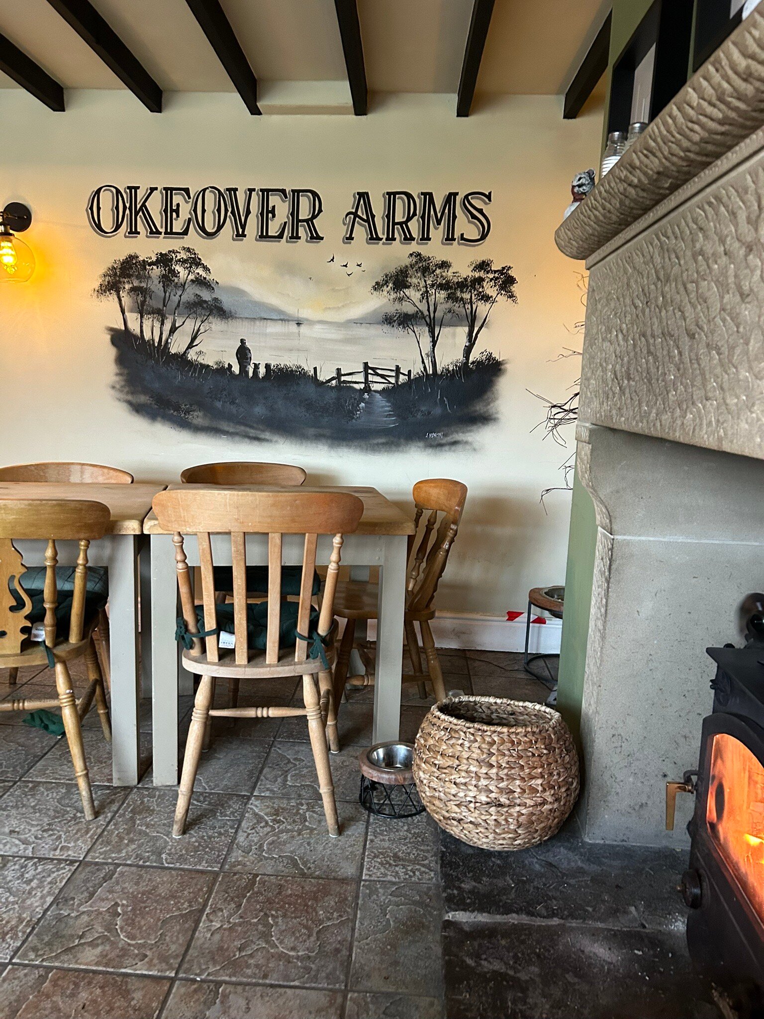 Okeover Arms-官方