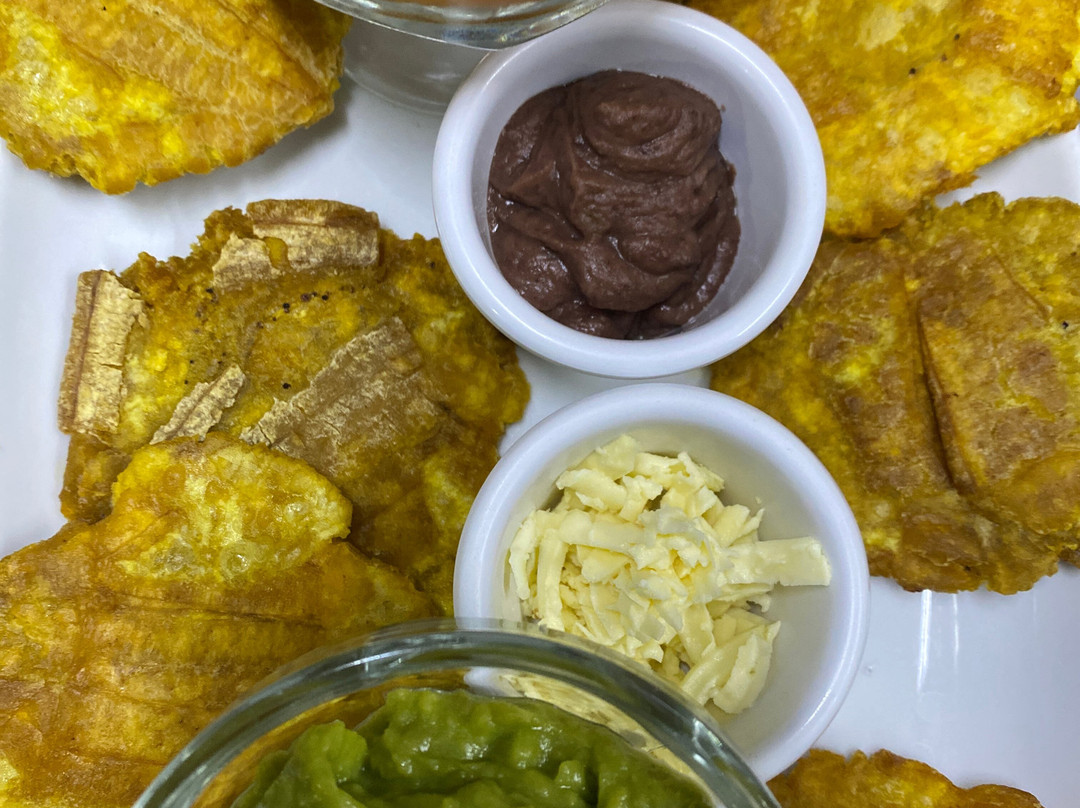 Donde George Cevichera