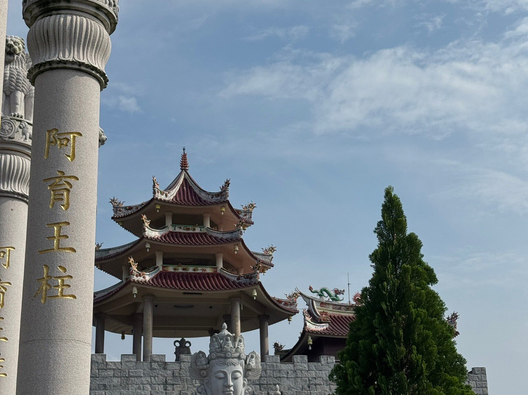 500 Lohan Temple-民丹岛必去景点