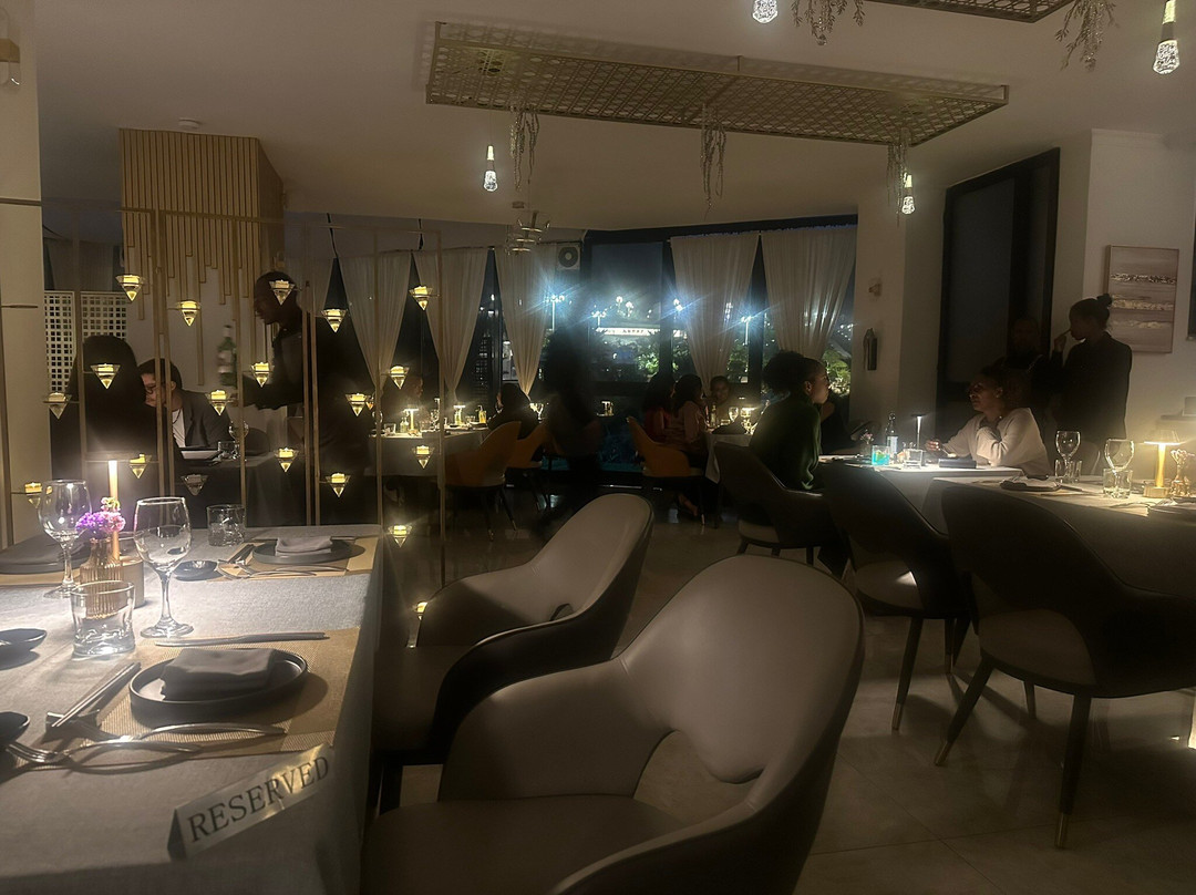 Kaz Sushi And Japanese Fusion Restaurant
