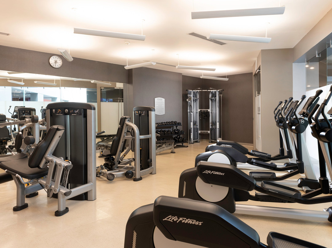 墨西哥城机场万怡酒店主图