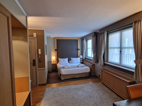 迪赛皮蒂姆酒店主图