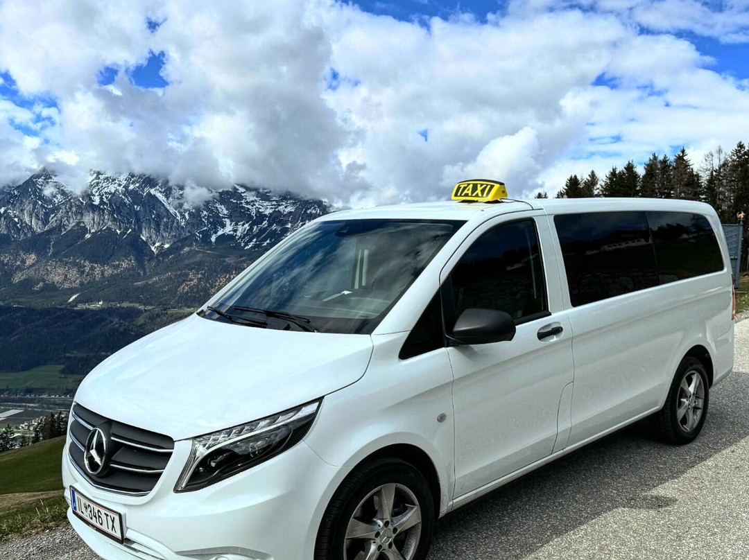 Taxi Kratzer-Heel-哈尔堤侯必去景点