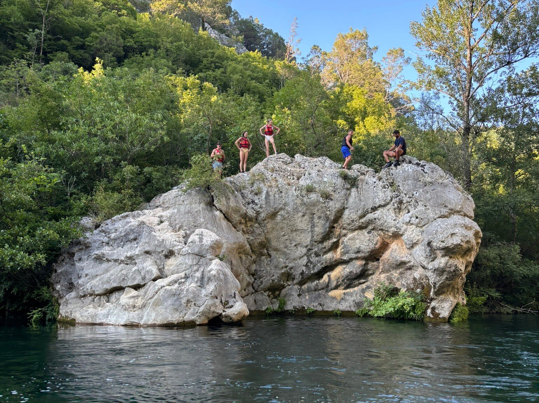 Vir Rafting-奥米斯必去景点