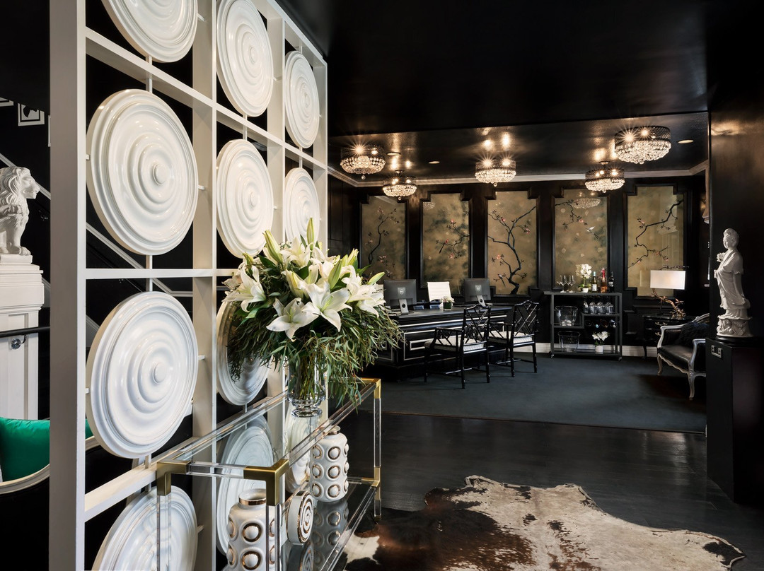 比佛利山庄140号酒店