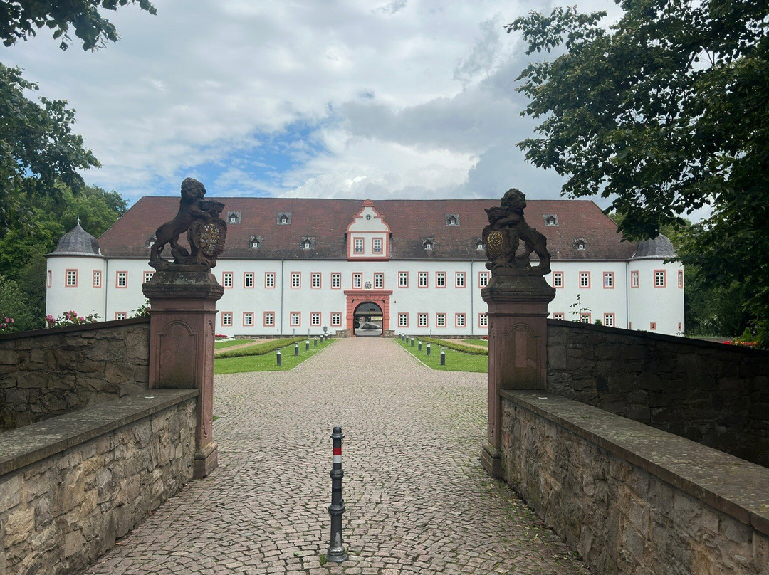 Schloss Heusenstamm-Heusenstamm必去景点