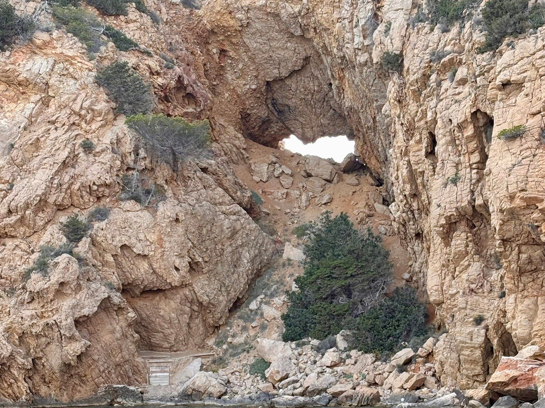 Ibiza Watersports-San Antonio Bay必去景点