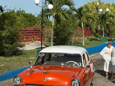 ClassiCuba Tours-巴拉德罗必去景点