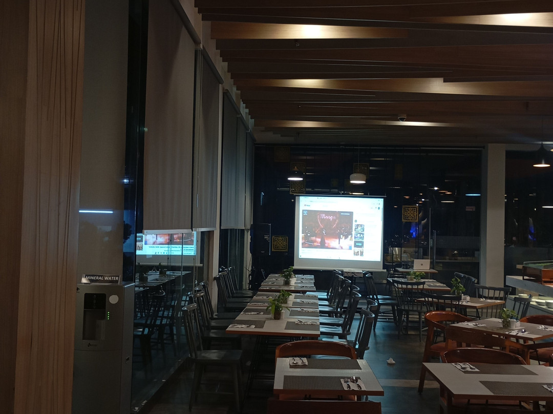 THE 1O1 Palembang Rajawali主图