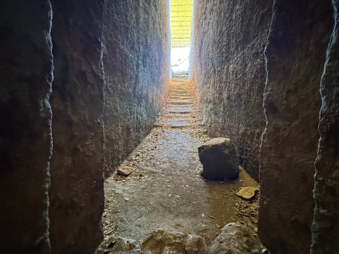 Late Minoan Tholos Tomb-Armeni必去景点