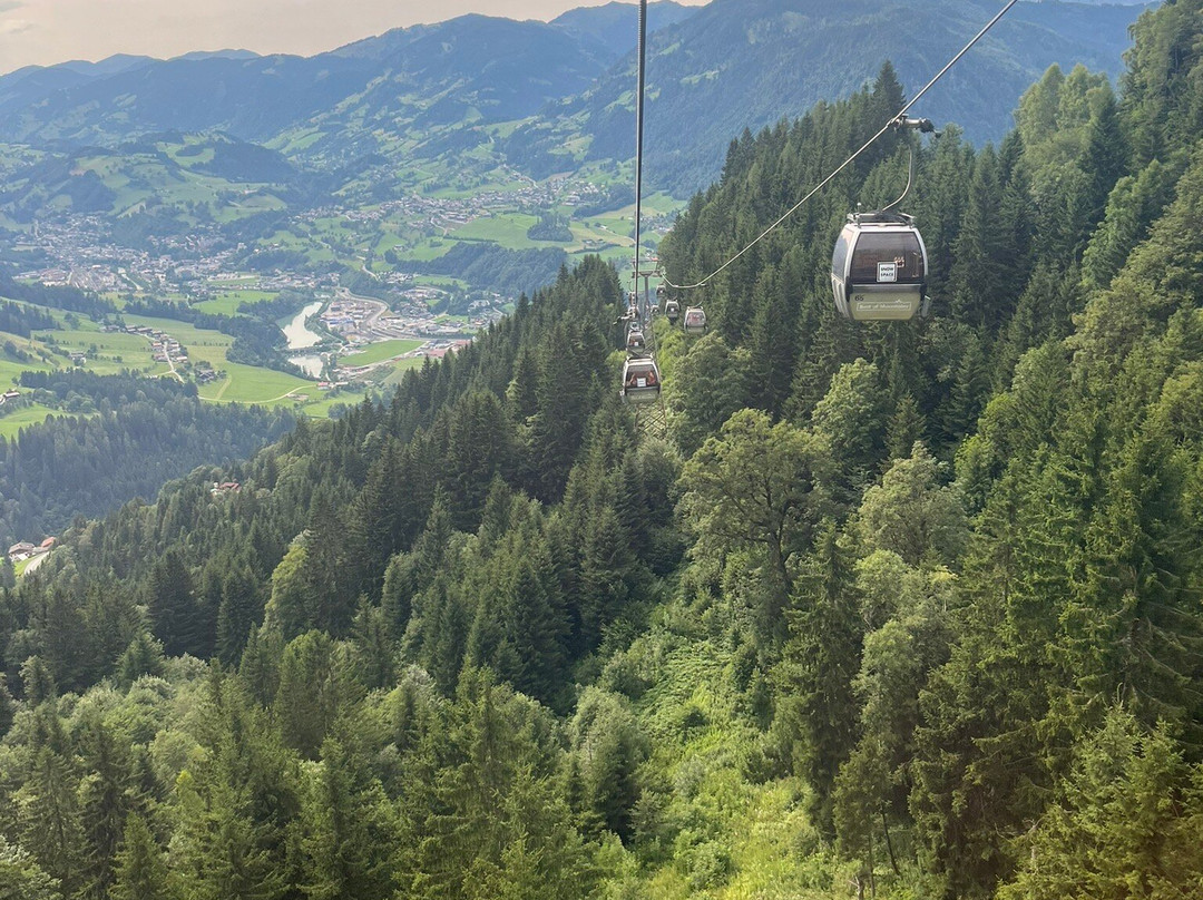 Geisterberg St. Johann - Alpendorf-圣约翰彭高/阿尔卑斯山村必去景点