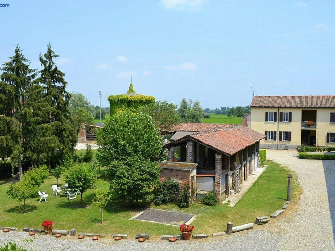 Connubio Bistro'