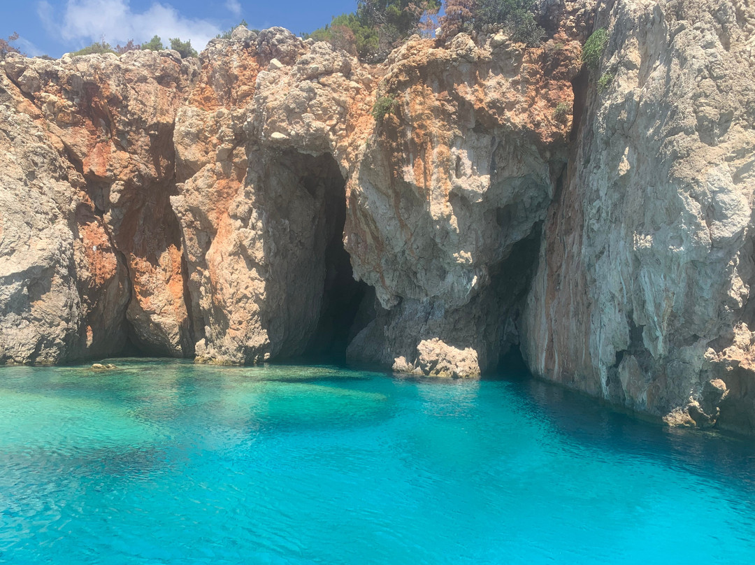 Odyssey Cruise boat-Kira Panagia必去景点