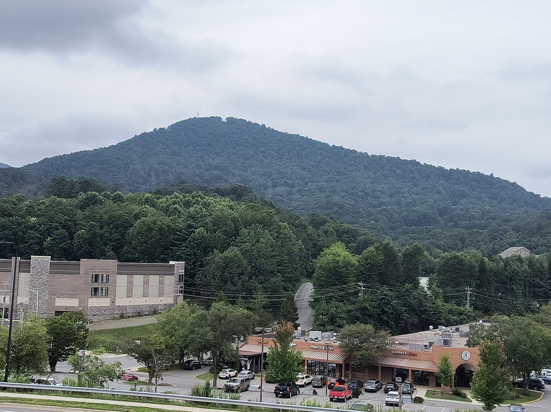 Country Inn & Suites By Radisson Boone Nc主图