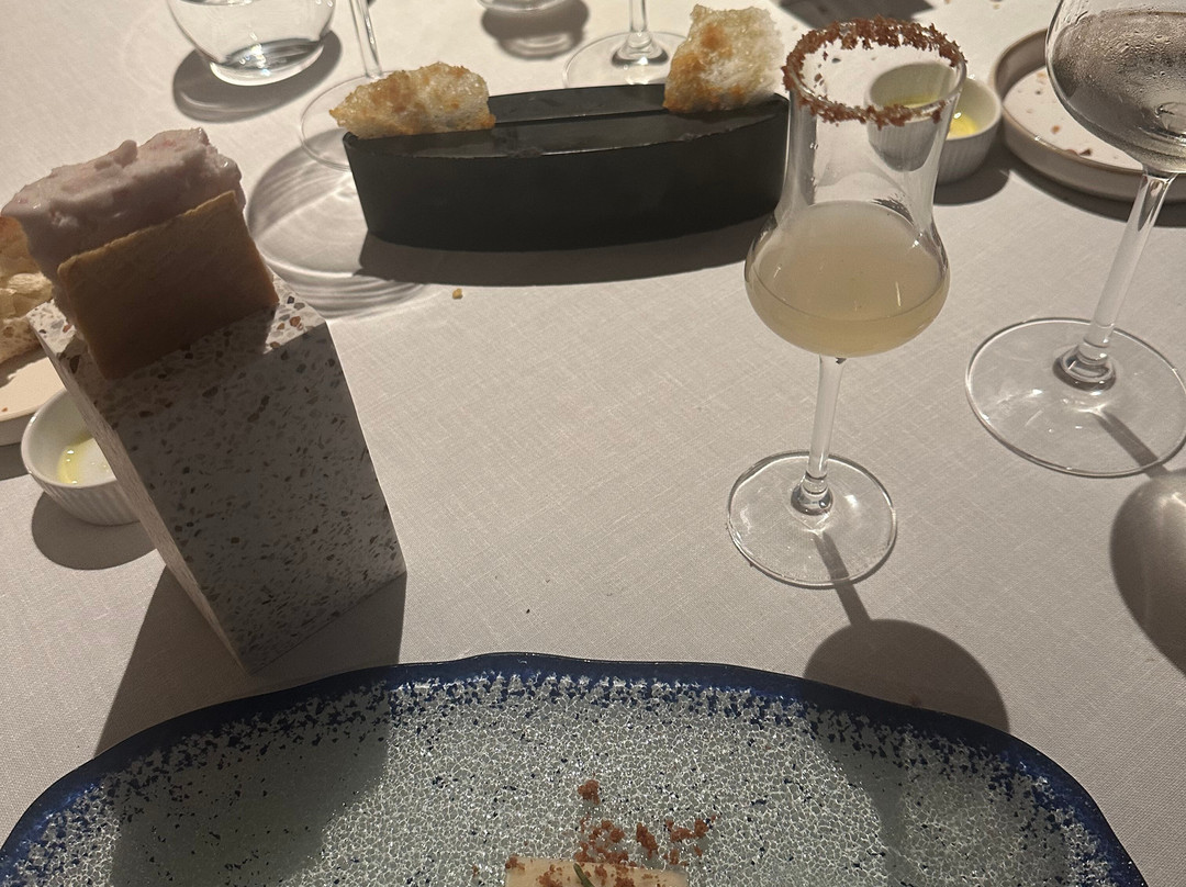 埃尔巴丹酒店主图