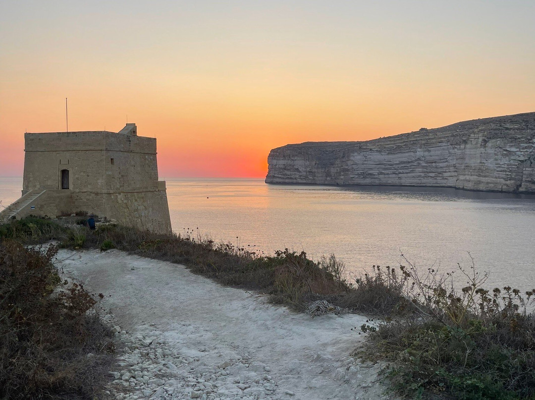 Xlendi Bay-Xlendi必去景点