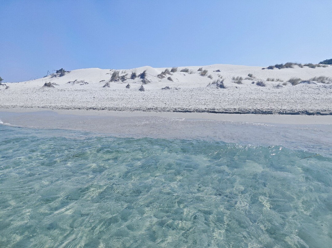 Le Dune Beach-Porto Pino必去景点