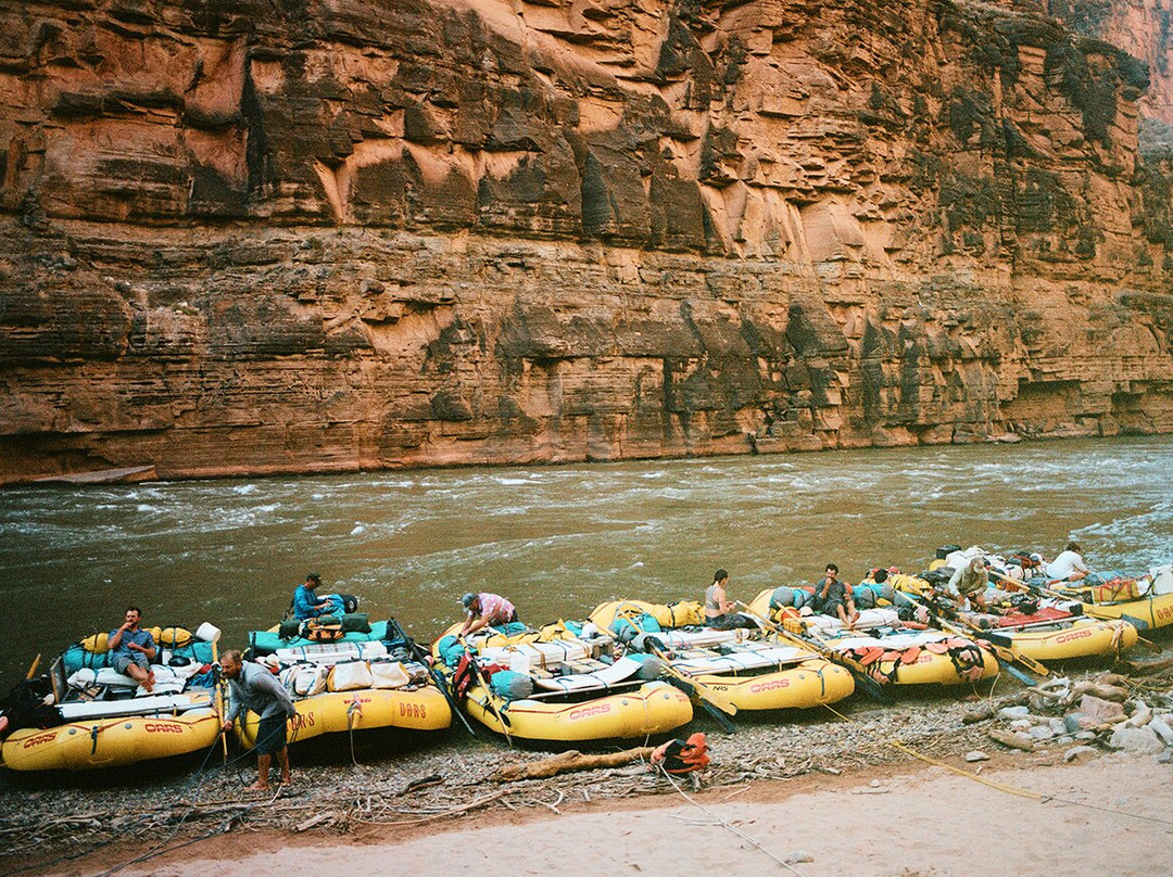 Oars Grand Canyon-弗拉格斯塔夫必去景点