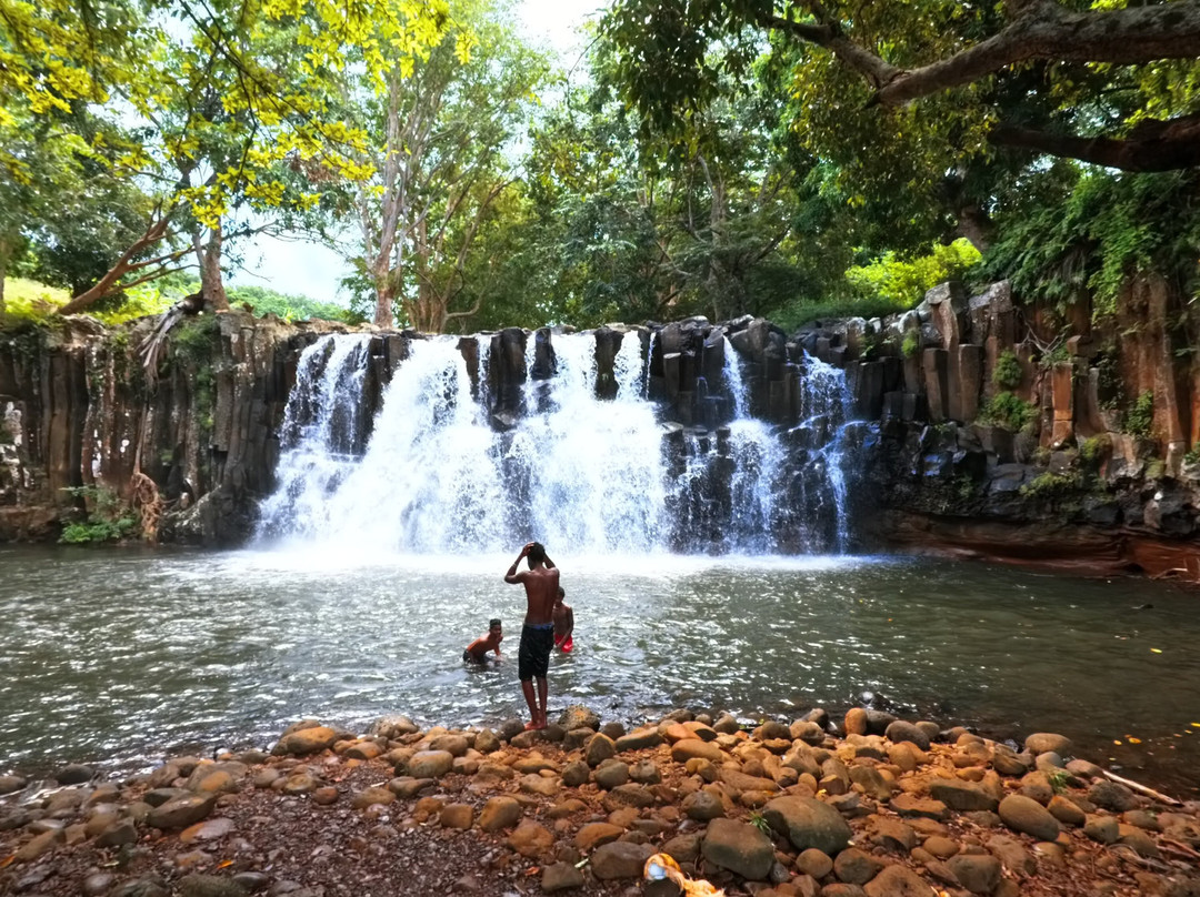 Rochester Falls-Souillac必去景点