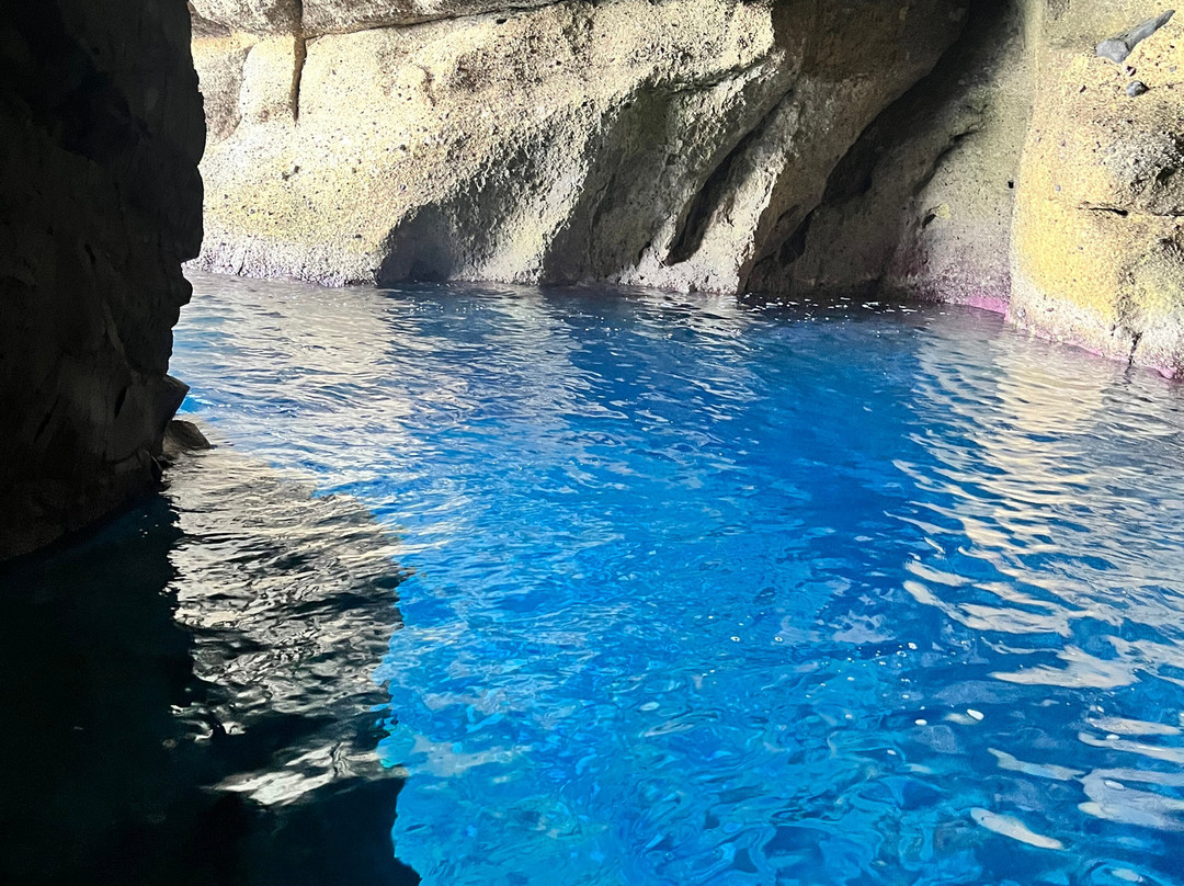 Oneiro Travel Agency-Adamas必去景点