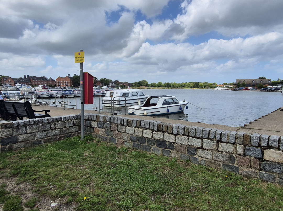 Waveney River Tours-Oulton Broad必去景点