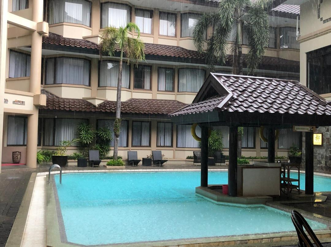 本塔尼酒店主图