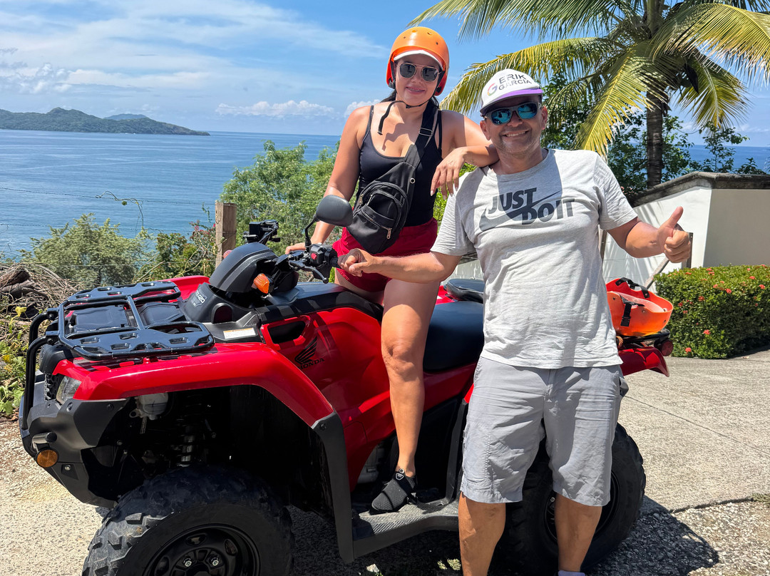 Erik Garcia Conchal Beach-孔查沙滩必去景点