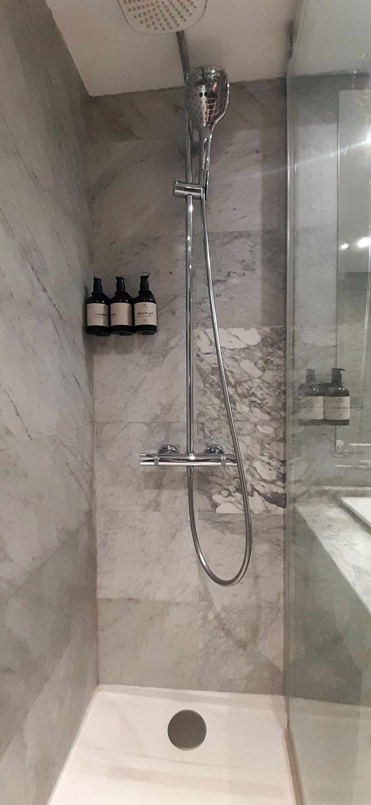 NH萨拉曼卡宫特利亚诺斯酒店-浴室