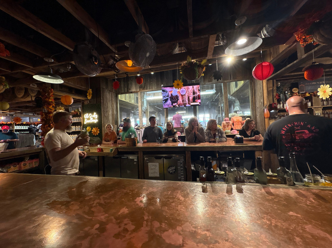 Ole Smoky Whiskey Barrelhouse-盖林柏格必去景点