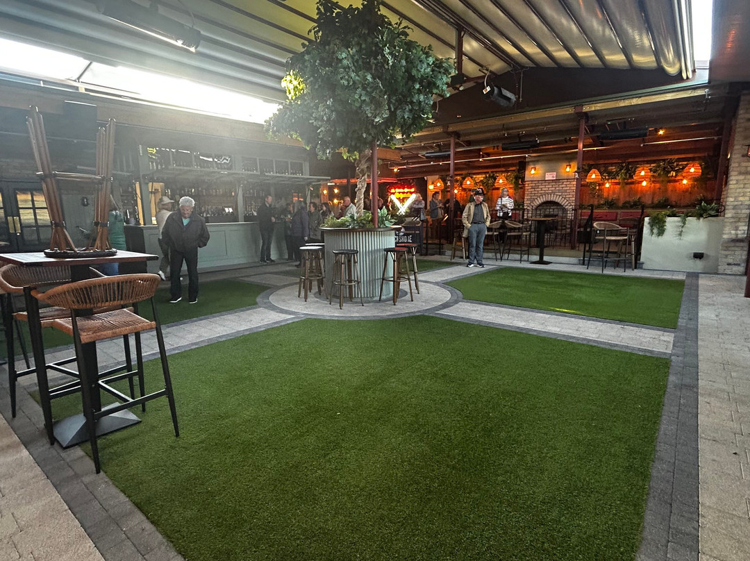 Malzards Pub-Stoneyford必去景点