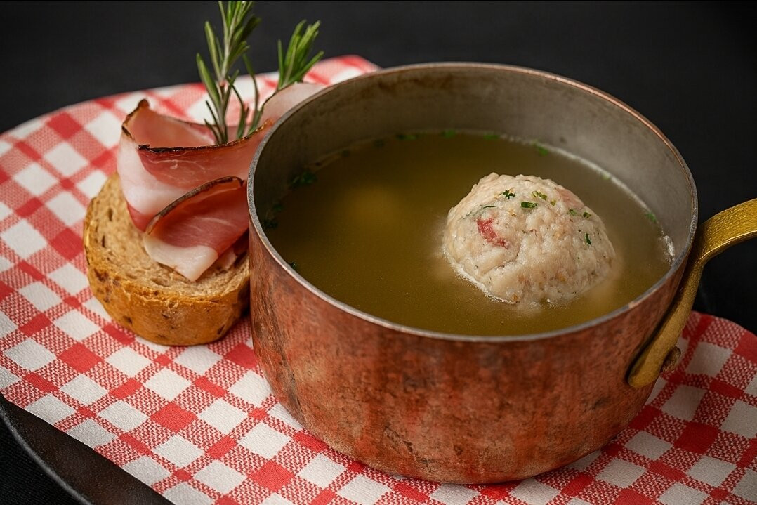 Alexander Hotel Alpine Wellness Dolomites主图