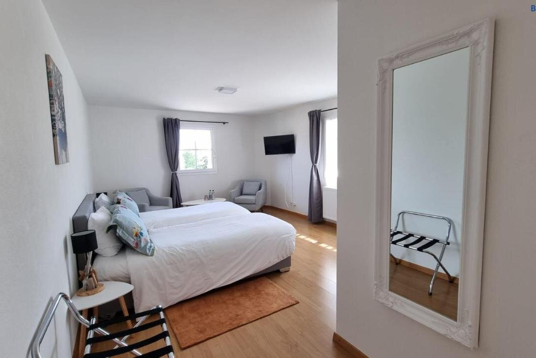 La Croix Verte主图