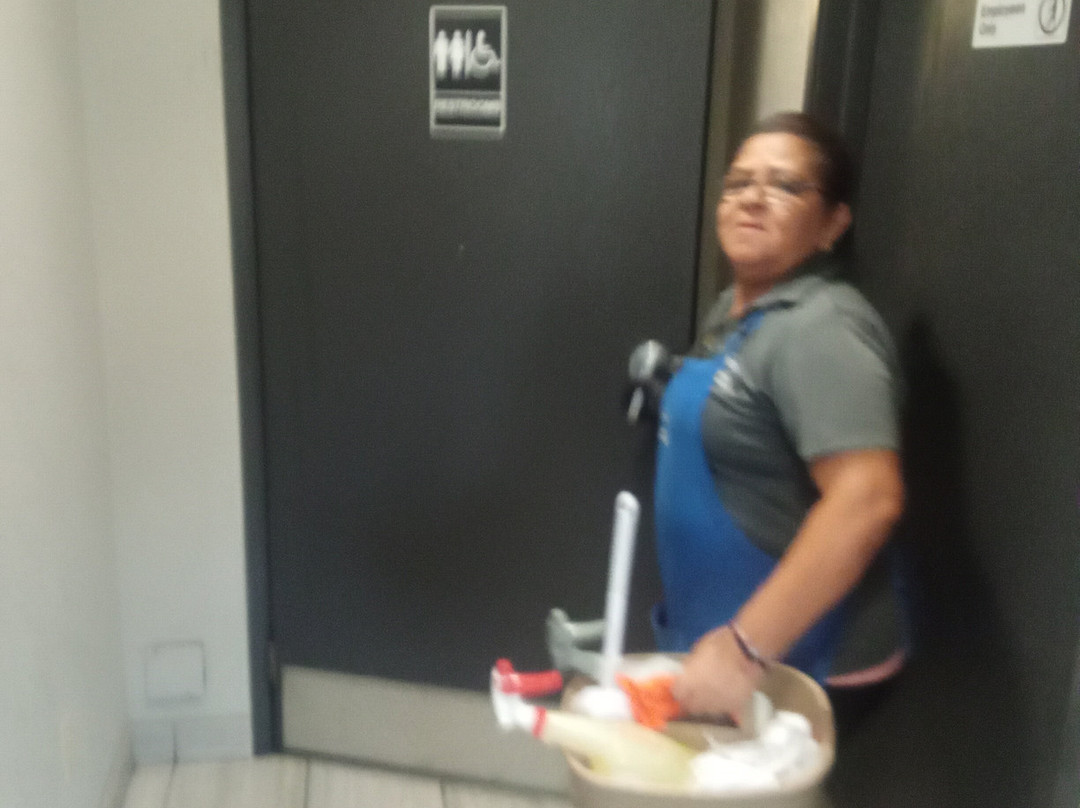 Best Western Plus New Barstow Inn & Suites主图