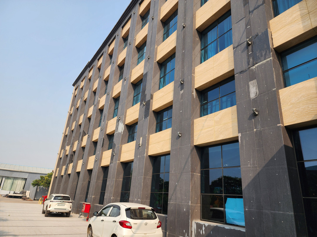 Golden Blossom Imperial Resorts主图