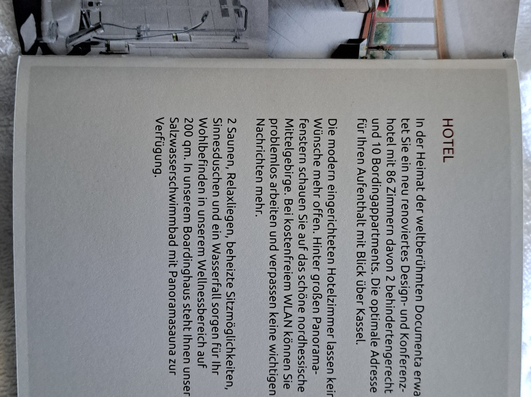 祖姆斯特奈恩是为赫臣酒店主图