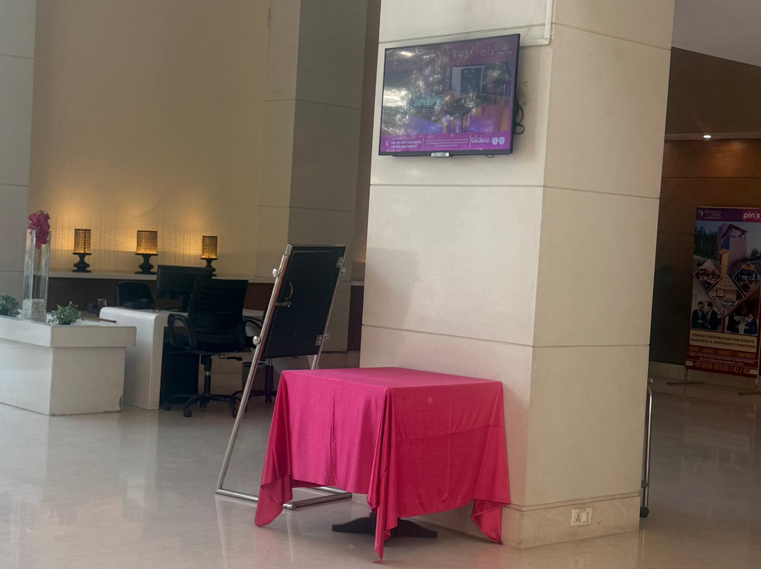 Regenta Central Grand Exotica主图