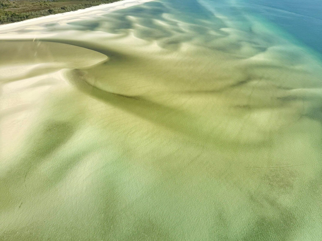 Rainbow Beach Helicopters-Rainbow Beach必去景点