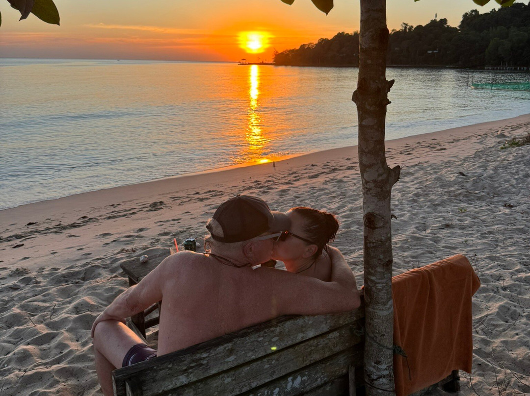 Jimmy Beach Bar Phu Quoc-Cua Can必去景点