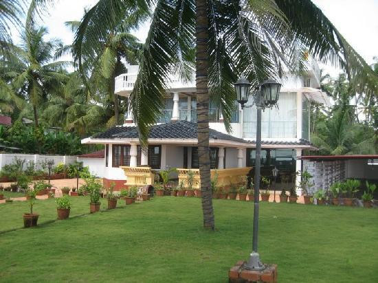 Kamala Prestige Beach Villa主图