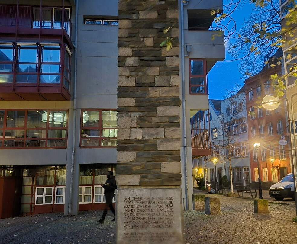 Neil Armstrong Monument-科隆必去景点