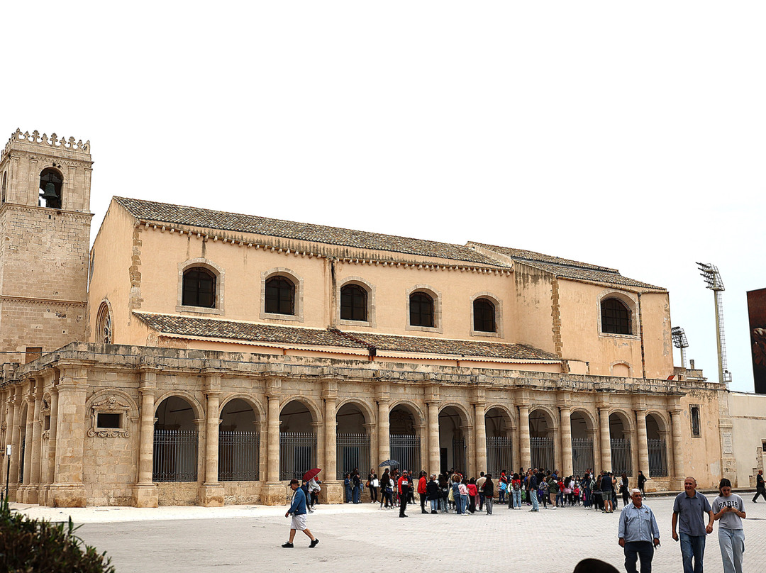Basilica Santa Lucia al Sepolcro-锡拉库扎必去景点