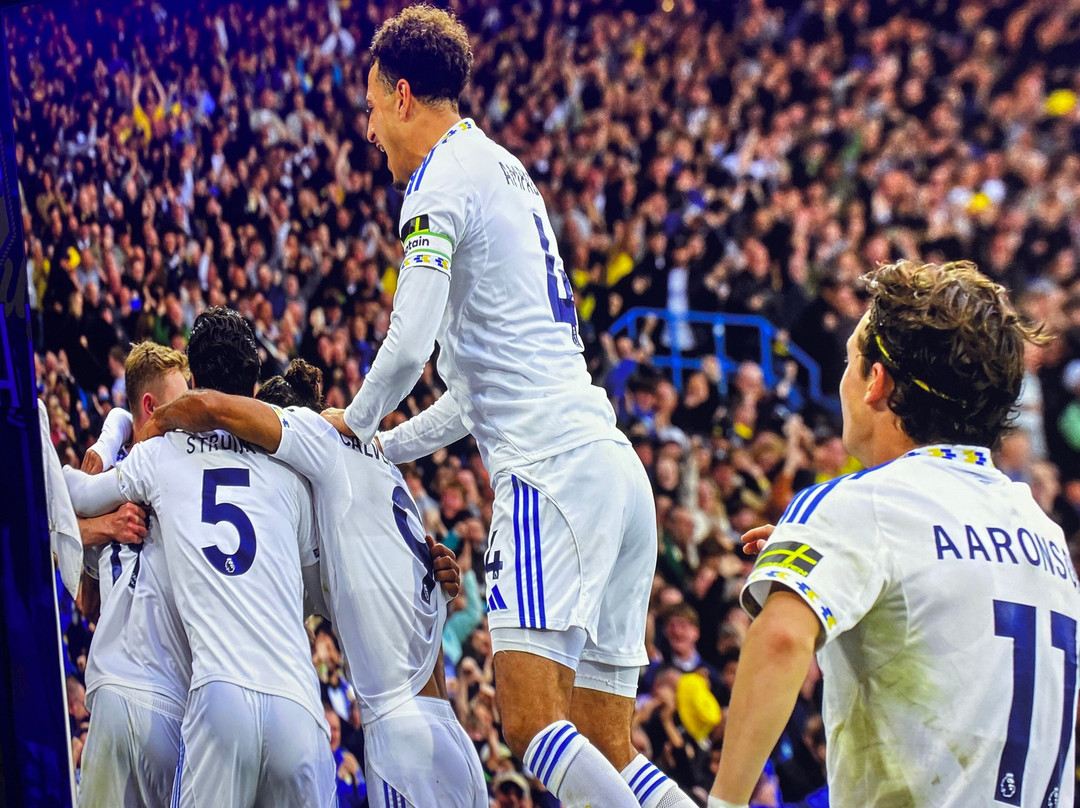 Leeds United Football Club-利兹必去景点