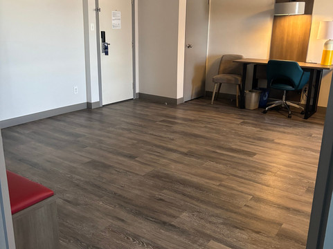 Comfort Suites London主图