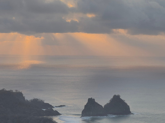 Paulo Guia Noronha-费尔南多-迪诺罗尼亚群岛必去景点