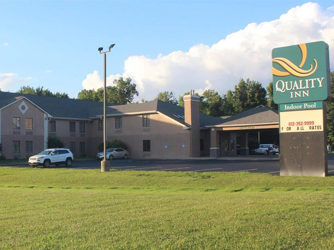 北威农 50 号高速公路附近凯艺酒店主图