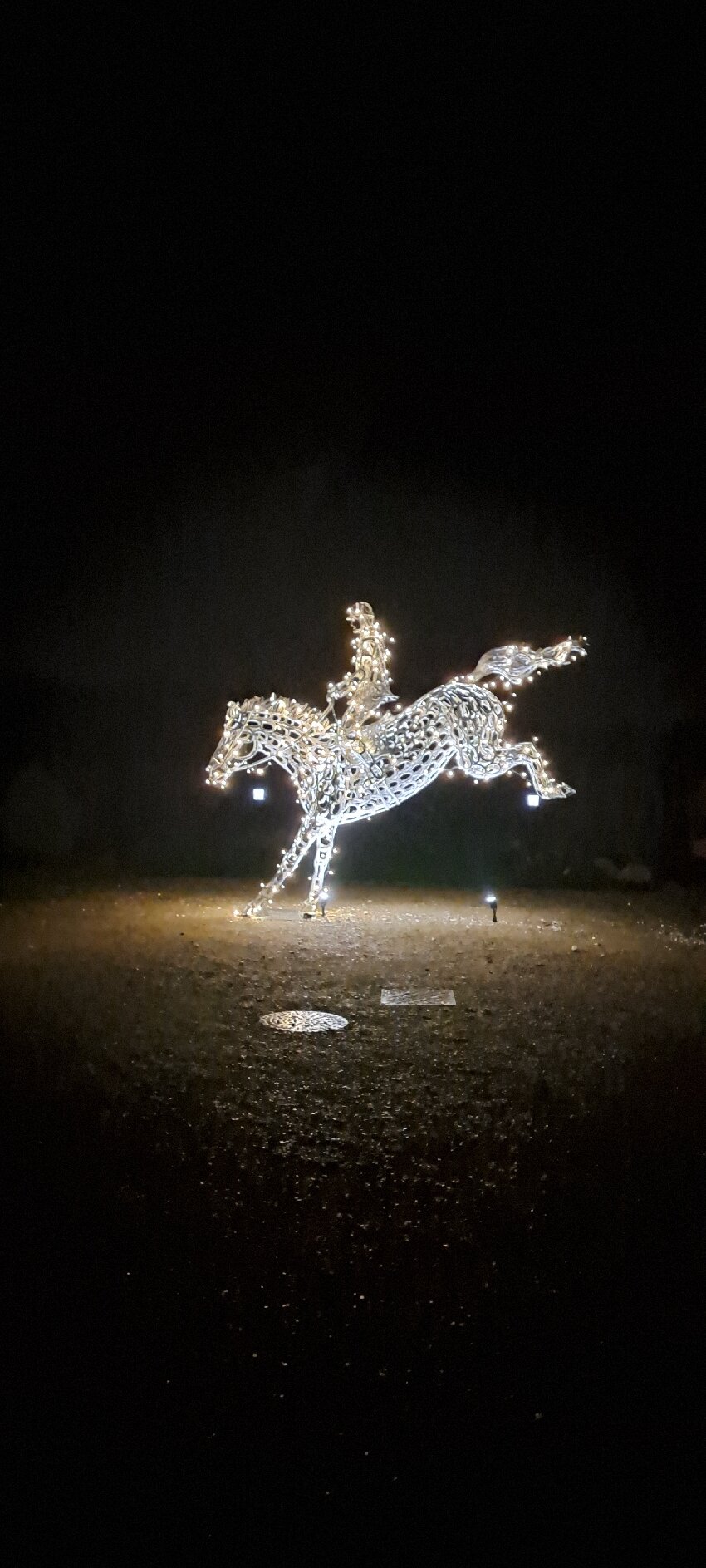 Sandburn Hall-官方