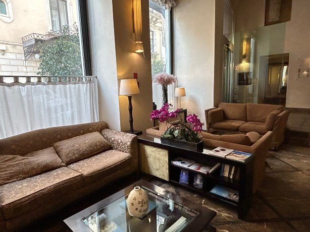 普林希皮卡塔尼亚二世酒店-官方