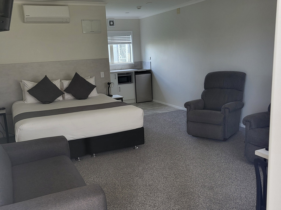 BKs先锋汽车旅馆主图