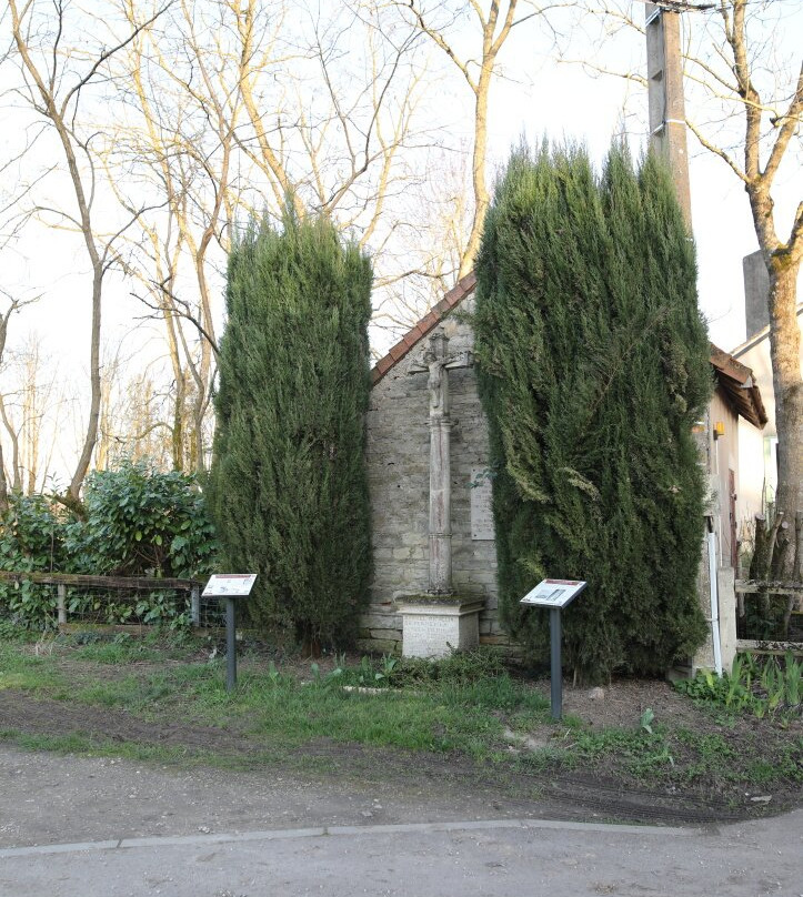 Les bornes du Parcours du patrimoine-Crissey必去景点