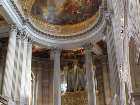 圣礼拜教堂-凡尔赛必去景点